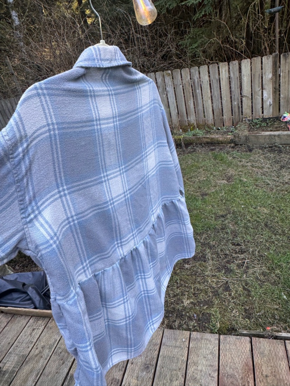American Eagle Outfitters Light Blue Plaid Shirt Top - Picture 4 of 4